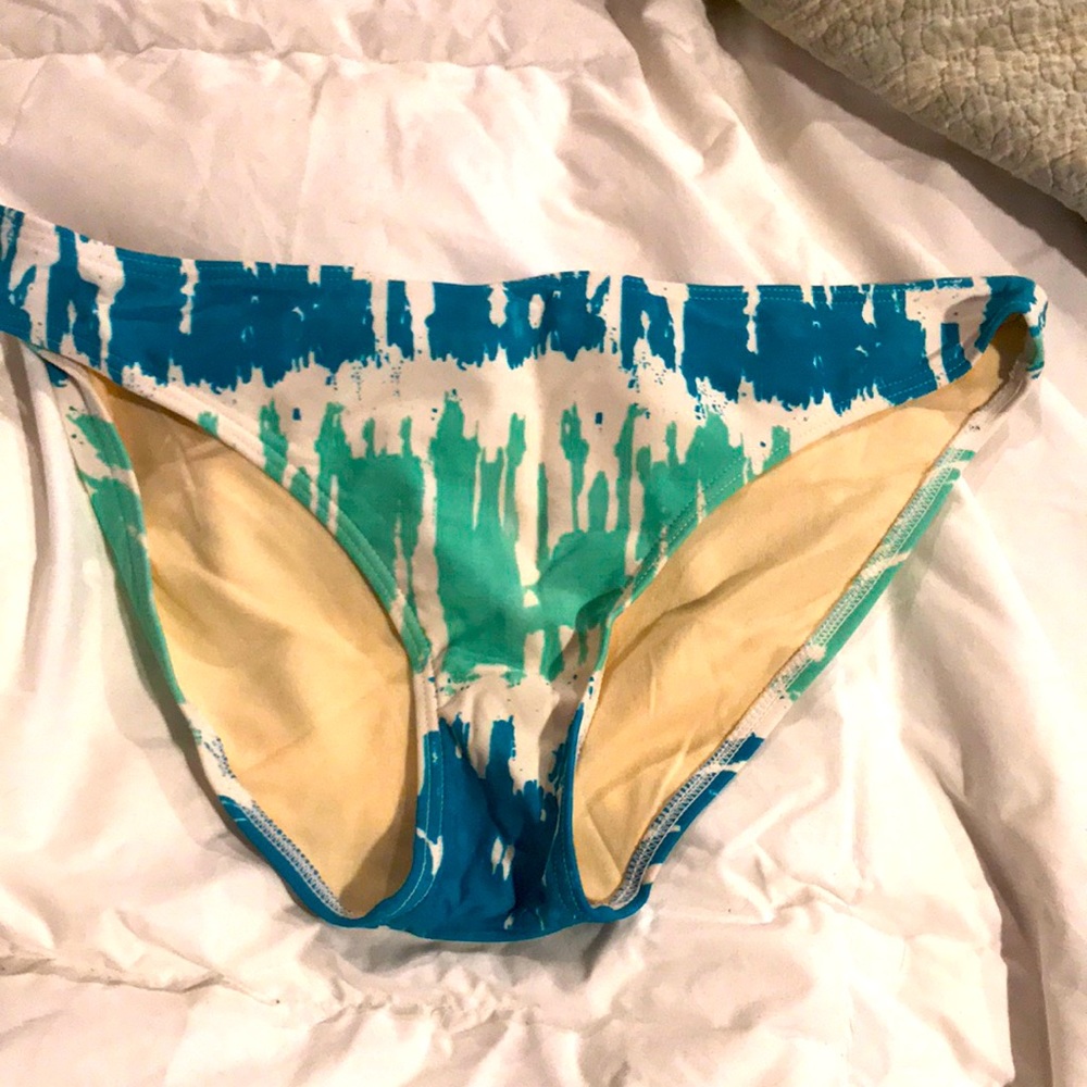 Bikini bottom